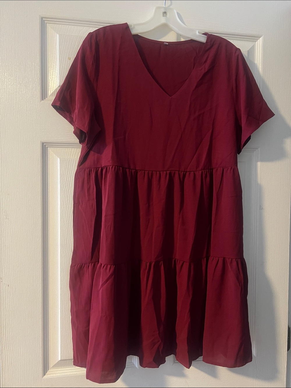 Women’s V-Neck Tiered Dress in Burgundy